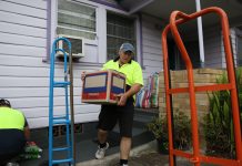 Få hjælp til privatflytning når du flytter hjemmefra