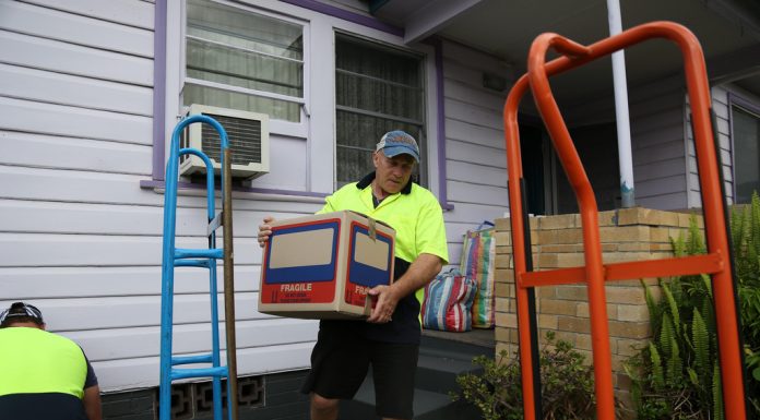 Få hjælp til privatflytning når du flytter hjemmefra