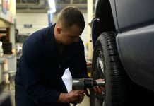 Få hjælp til bilen på et autoværksted