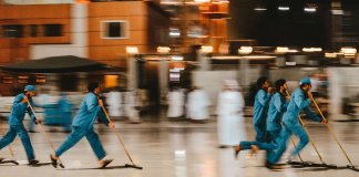 Det hele bliver lidt nemmere med en gulvvasker fra irobot