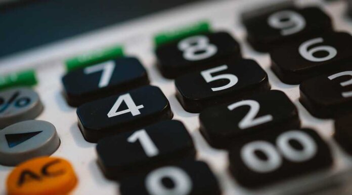 Hold godt styr på firmaøkonomien med en bogholder