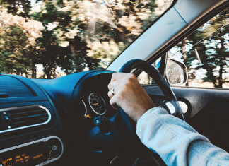 Sådan vælger du køreskole